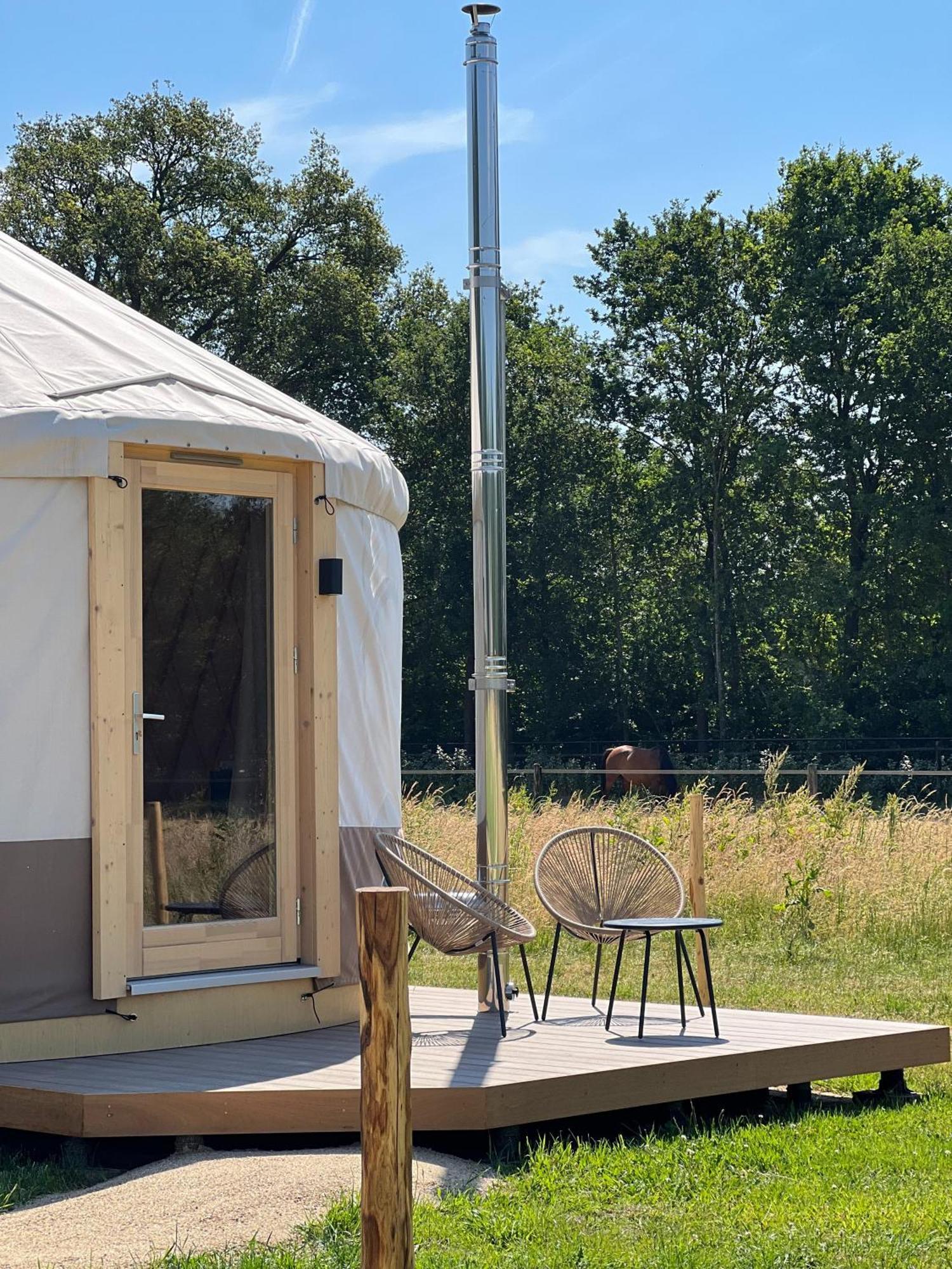 Magnolia Hoeve - Unieke Bestemming Voor Paardenliefhebbers En Bijzondere Overnachtingen In De Natuur Ledeacker 외부 사진