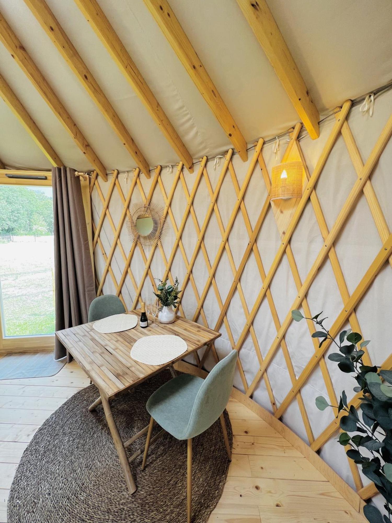 Magnolia Hoeve - Unieke Bestemming Voor Paardenliefhebbers En Bijzondere Overnachtingen In De Natuur Ledeacker 외부 사진